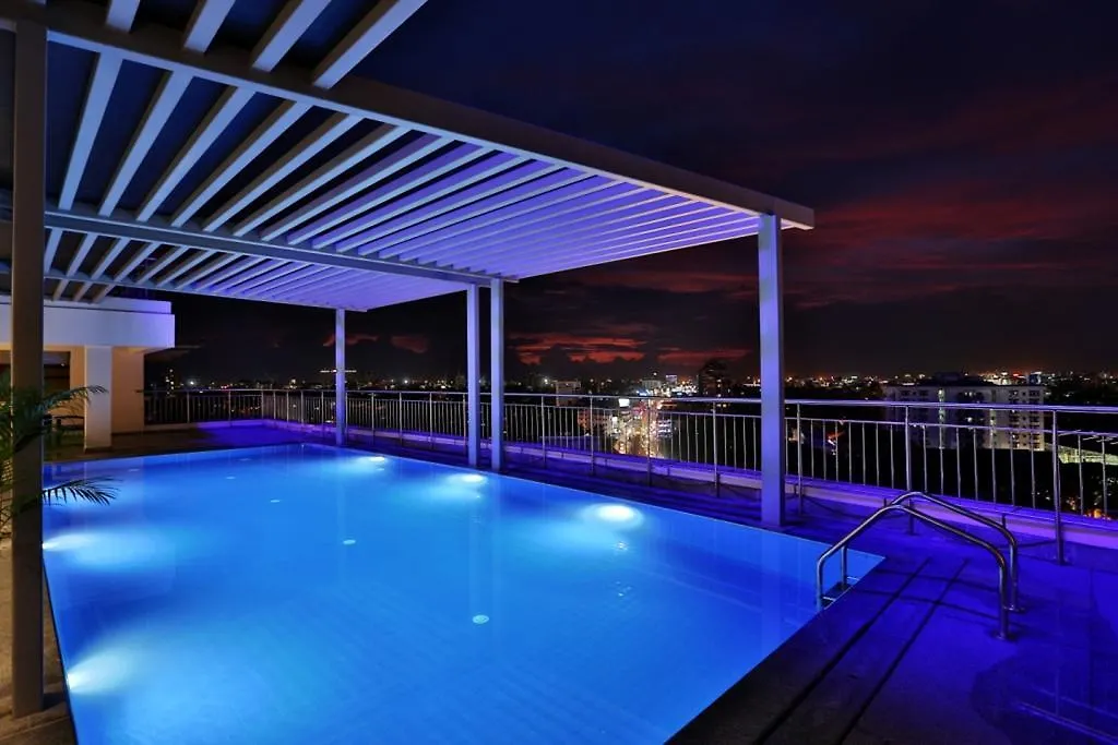 Olive Downtown Hotel Kochi 5*,  India