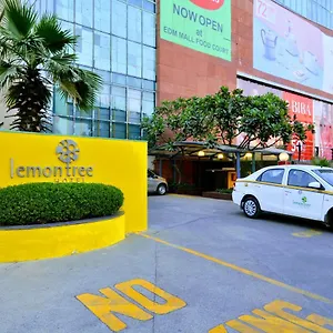 **** Hotel Lemon Tree Hotel, East Delhi Mall, Kaushambi India