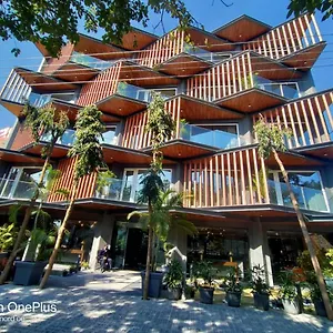 **** Hotel Air By Ahuja Residences India
