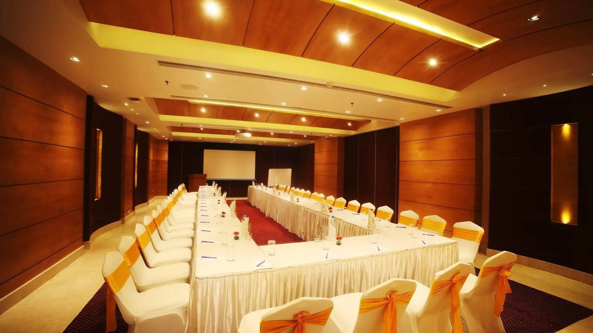 Hotel Olive Downtown Kochi