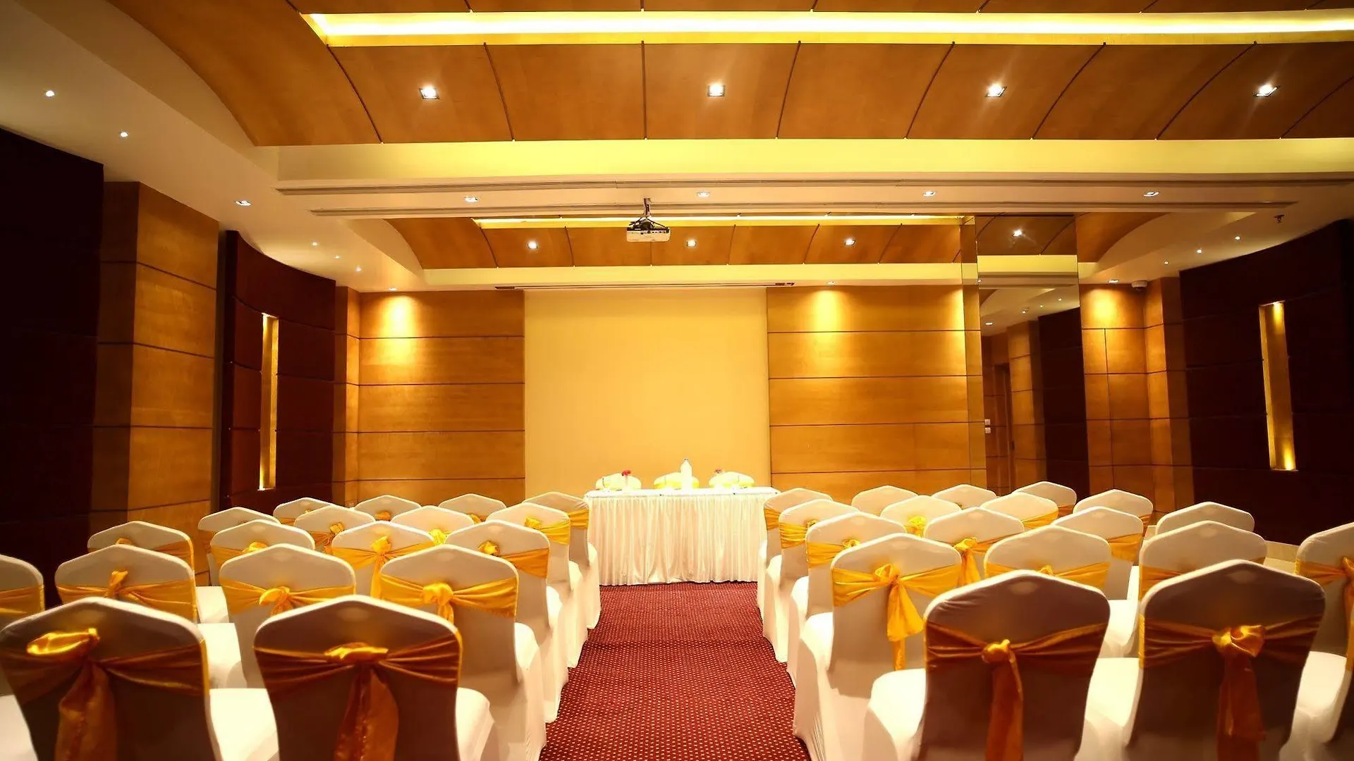 Hotel Olive Downtown Kochi Indie